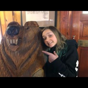 Meet your Posher, Ashley